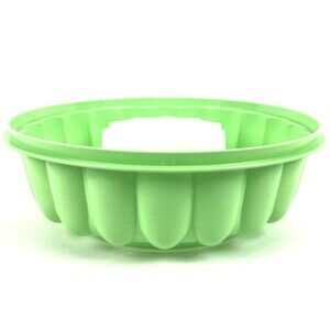 VTG Tupperware Jello Mold 3-piece Mint Green white 9in diameter MCM 1970s Retro